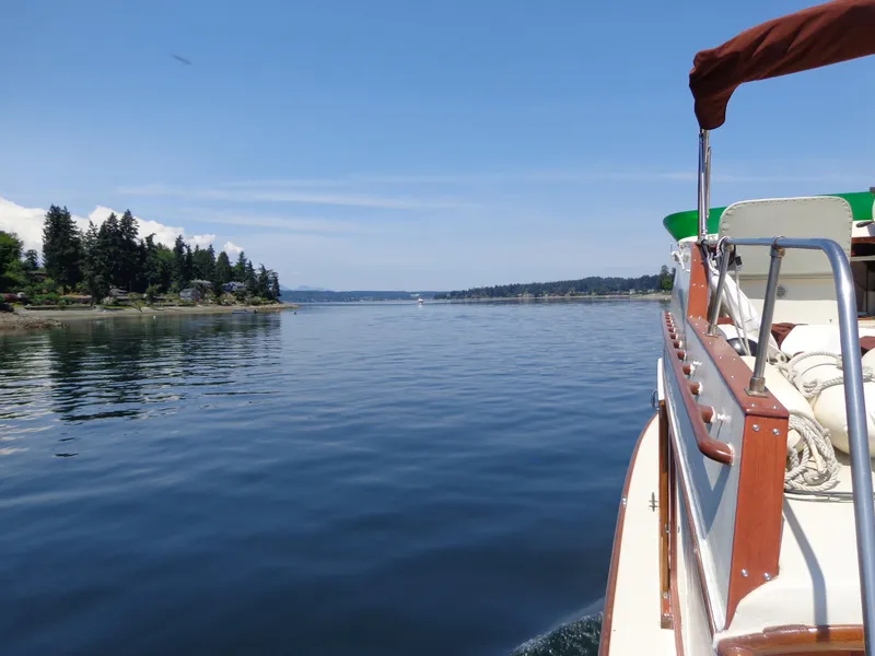 Slide: The Image of Monk Flybridge Sedan 1946 - 87