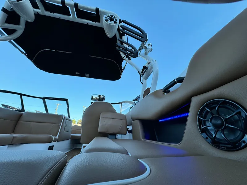 Slide: The Image of Moomba Max 2023 - 33