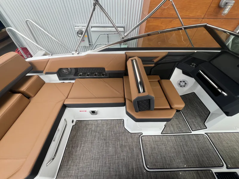 Slide: The Image of Cobalt R4 2023 - 11