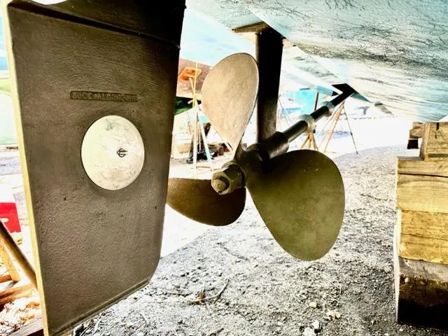 Slide: The Image of Propeller and rudder of a 2000 Silverton 392 Motor Yacht in dry dock. - 46