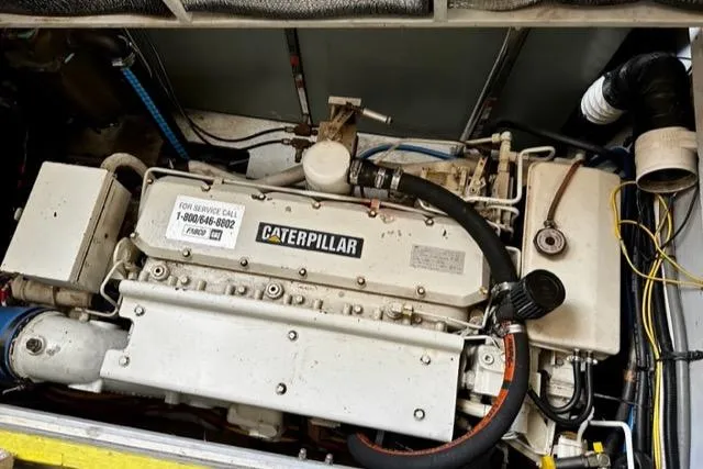 Slide: The Image of Silverton 392 Motor Yacht 2000 - 56