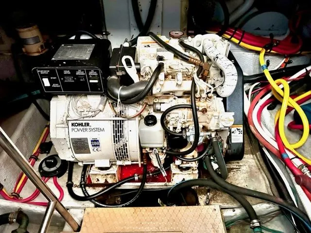 Slide: The Image of Silverton 392 Motor Yacht 2000 - 57