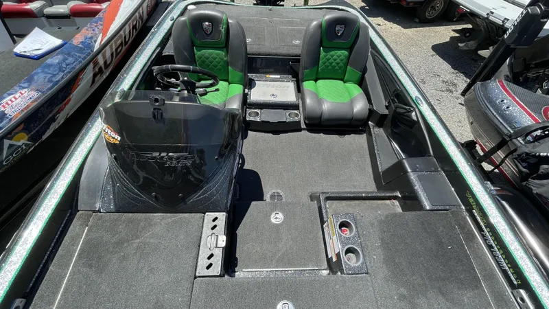 Slide: The Image of Triton 21 TrX 2018 - 7