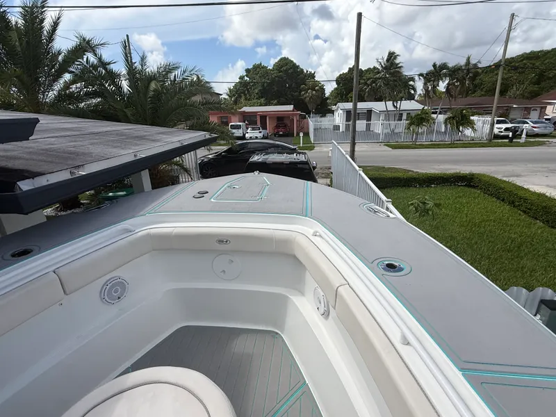 Slide: The Image of Sea Hunt GAMEFISH 28 CB 2024 - 18