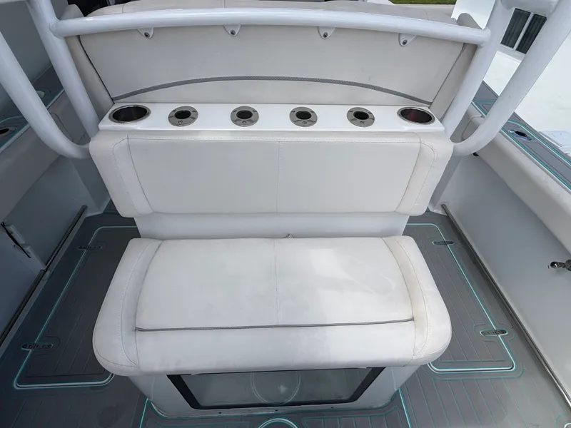 Slide: The Image of Sea Hunt GAMEFISH 28 CB 2024 - 24