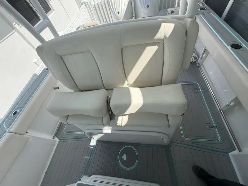 Slide: The Image of Sea Hunt GAMEFISH 28 CB 2024 - 34