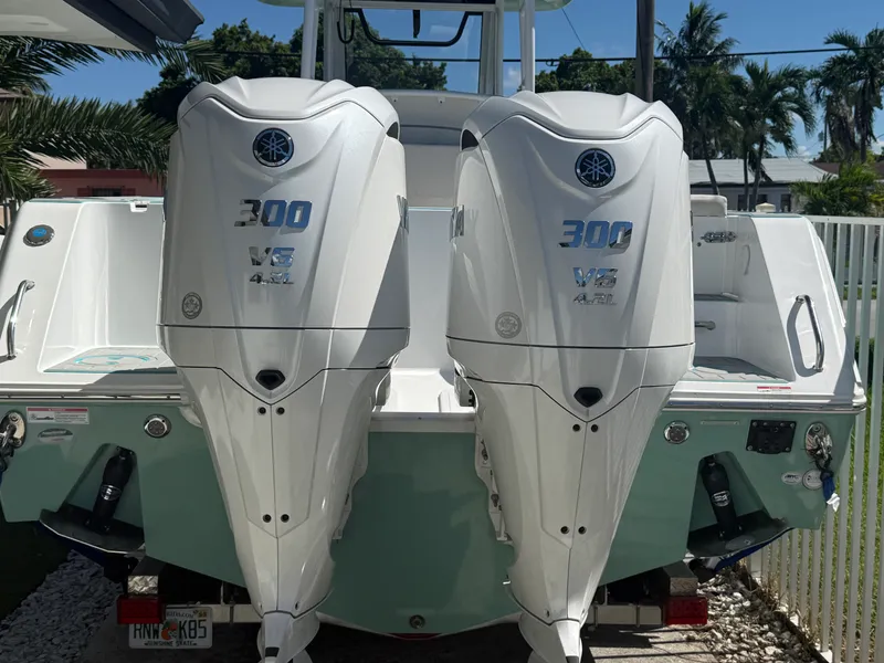 Slide: The Image of Sea Hunt GAMEFISH 28 CB 2024 - 6