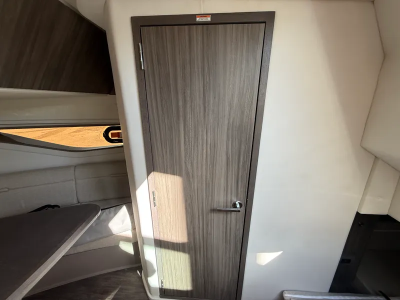 Slide: The Image of Sea Ray Sundancer 320 Outboard 2027 - 17