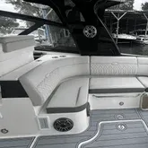 Slide: The Image of Sea Ray Sundancer 370 Outboard 2024 - 21