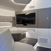 Slide: The Image of Sea Ray Sundancer 370 Outboard 2024 - 33