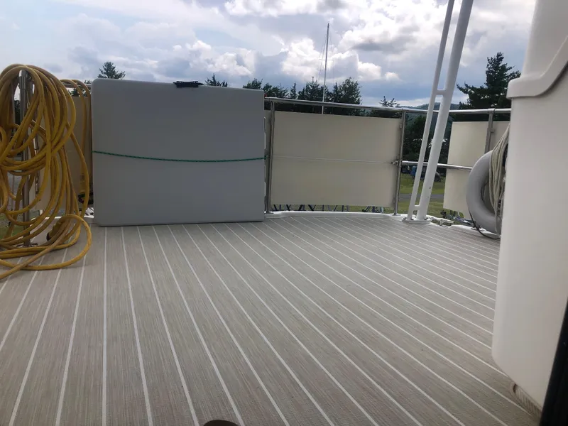 Slide: The Image of Bayliner 3587 Motoryacht 1996 - 54