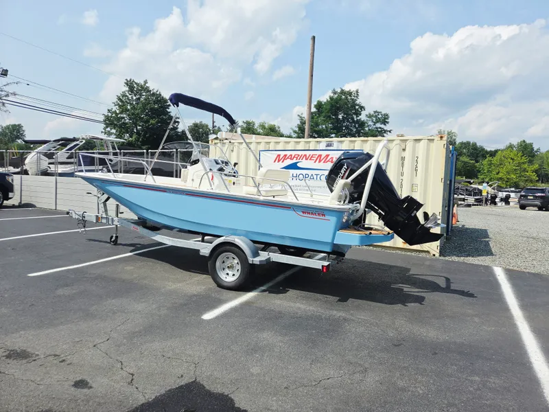Slide: The Image of Boston Whaler 170 Montauk 2027 - 3