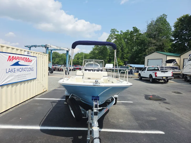 Slide: The Image of Boston Whaler 170 Montauk 2027 - 9