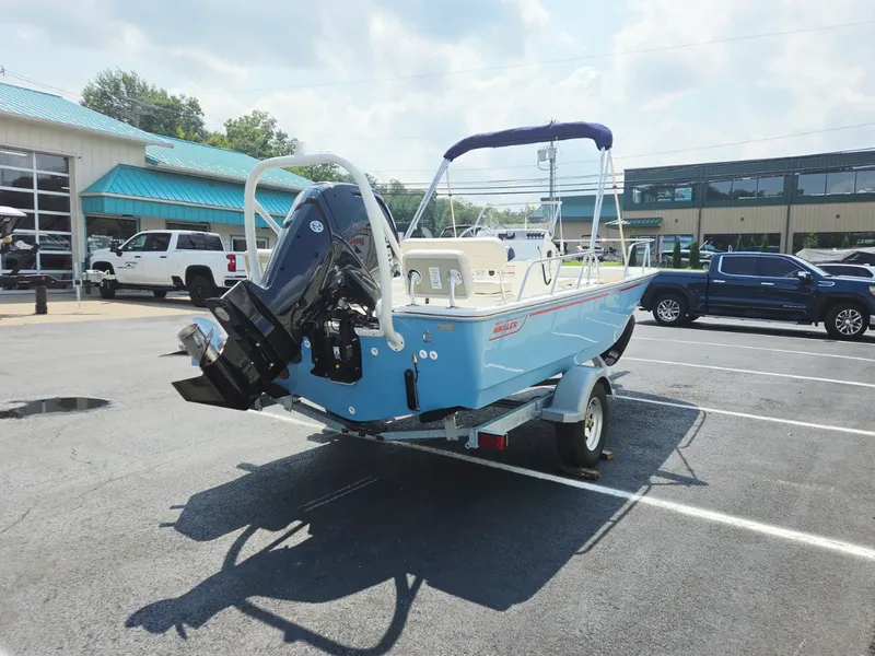 Slide: The Image of Boston Whaler 170 Montauk 2027 - 4