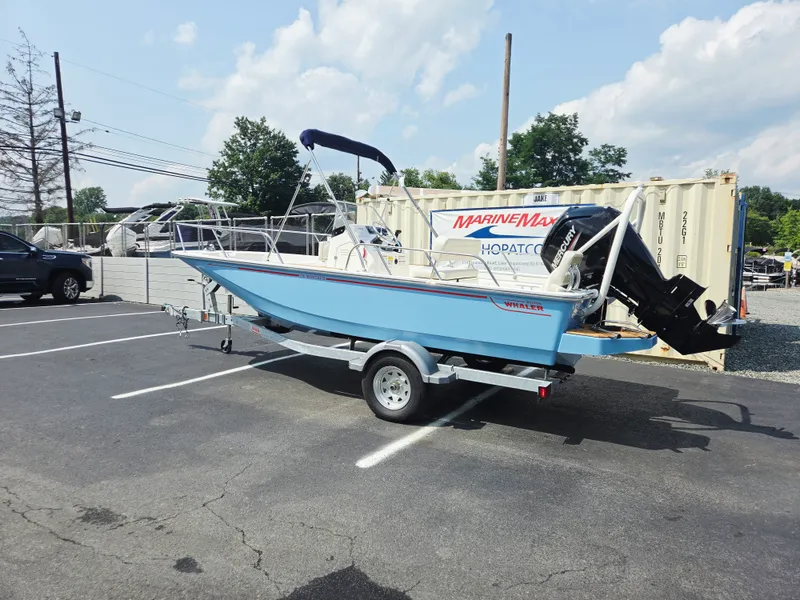 Slide: The Image of Boston Whaler 170 Montauk 2027 - 4