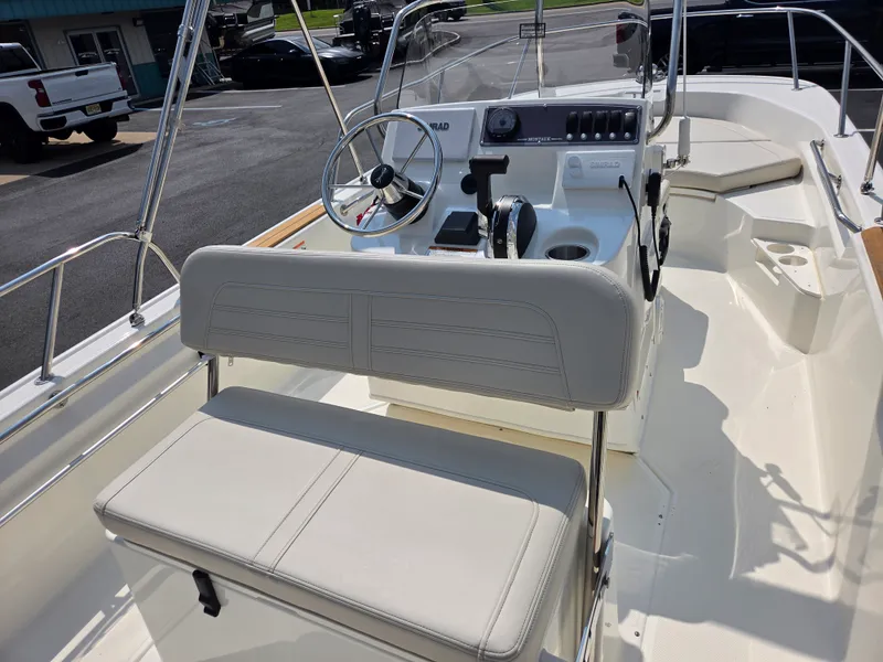Slide: The Image of Boston Whaler 170 Montauk 2027 - 26