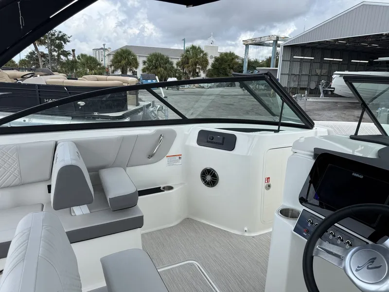 Slide: The Image of Sea Ray SDX 250 Outboard 2026 - 24