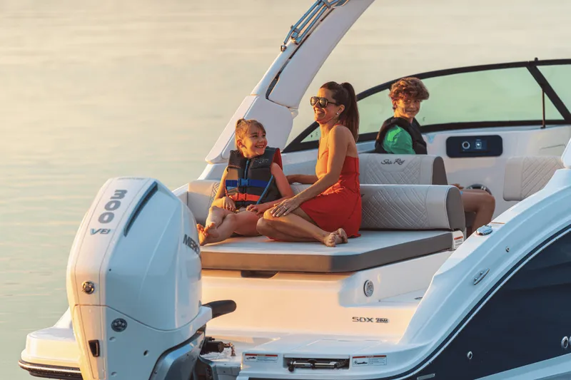 Slide: The Image of Sea Ray SDX 250 Outboard 2026 - 25