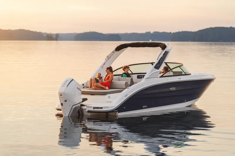 Slide: The Image of Sea Ray SDX 250 Outboard 2026 - 36