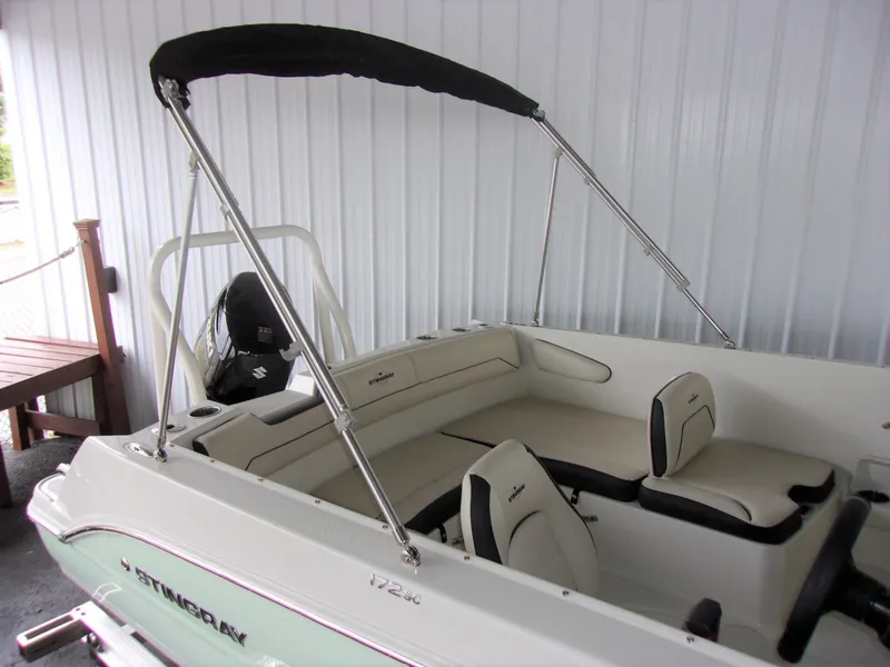 Slide: The Image of Stingray 172SC 2023 - 8