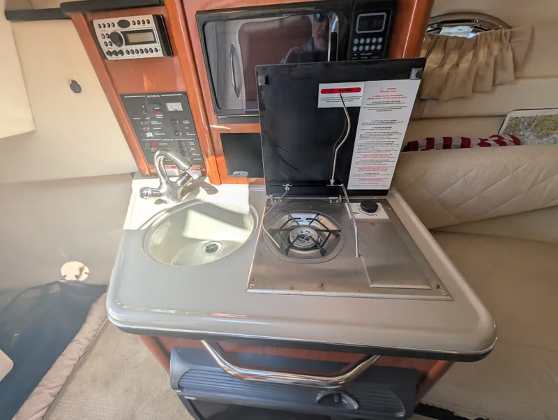 Slide: The Image of Sea Ray 240 SUNDANCER 2007 - 40