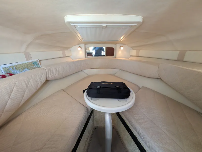Slide: The Image of Sea Ray 240 SUNDANCER 2007 - 35