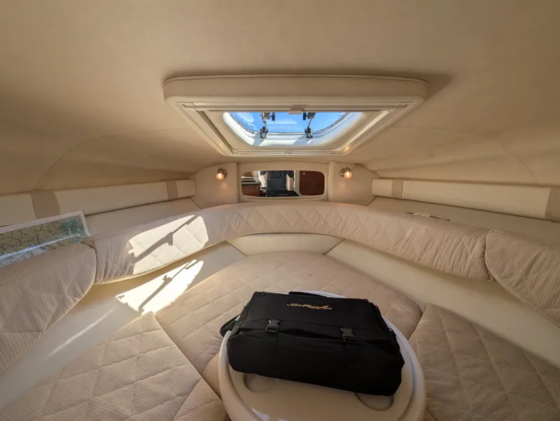 Slide: The Image of Sea Ray 240 SUNDANCER 2007 - 36