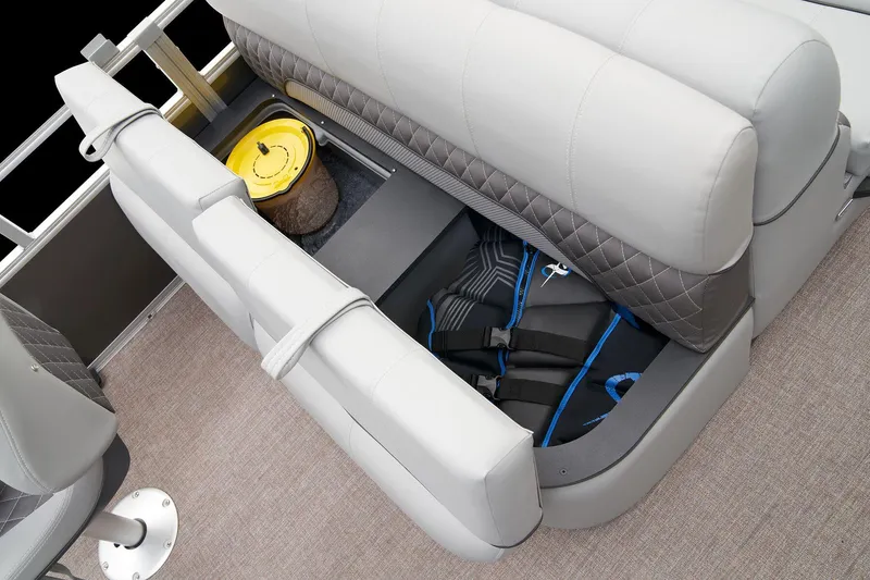 Slide: The Image of Ranger 223F 2023 - 41