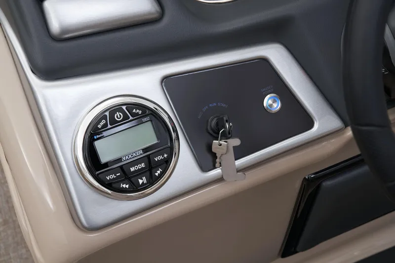 Slide: The Image of Ranger Reata 223C - 18