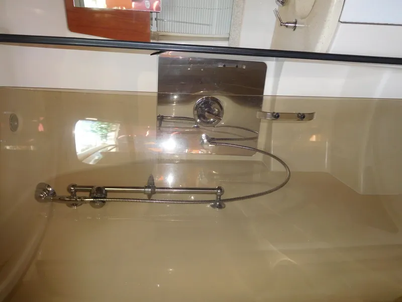 Slide: The Image of Regal 4080 Sportyacht 2007 - 55