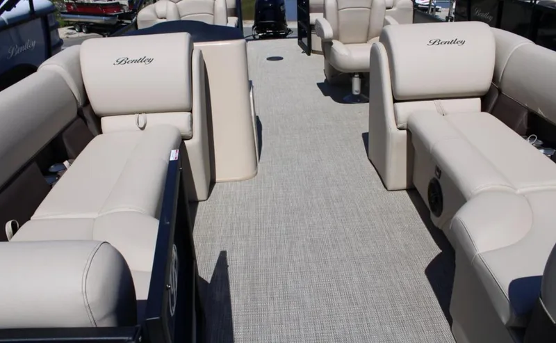 Slide: The Image of Bentley Pontoons Legacy 220 Navigator 2023 - 13