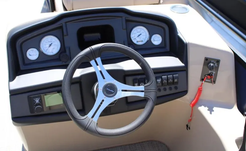 Slide: The Image of Bentley Pontoons Legacy 220 Navigator 2023 - 20