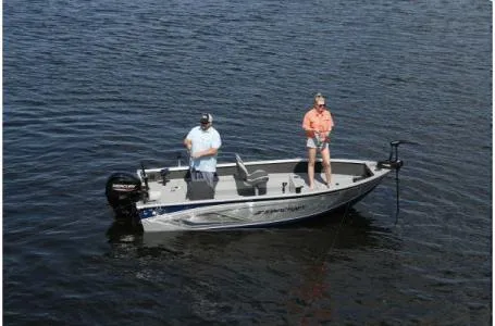 Slide: The Image of Starcraft Stealth 166 Tiller 2023 - 5