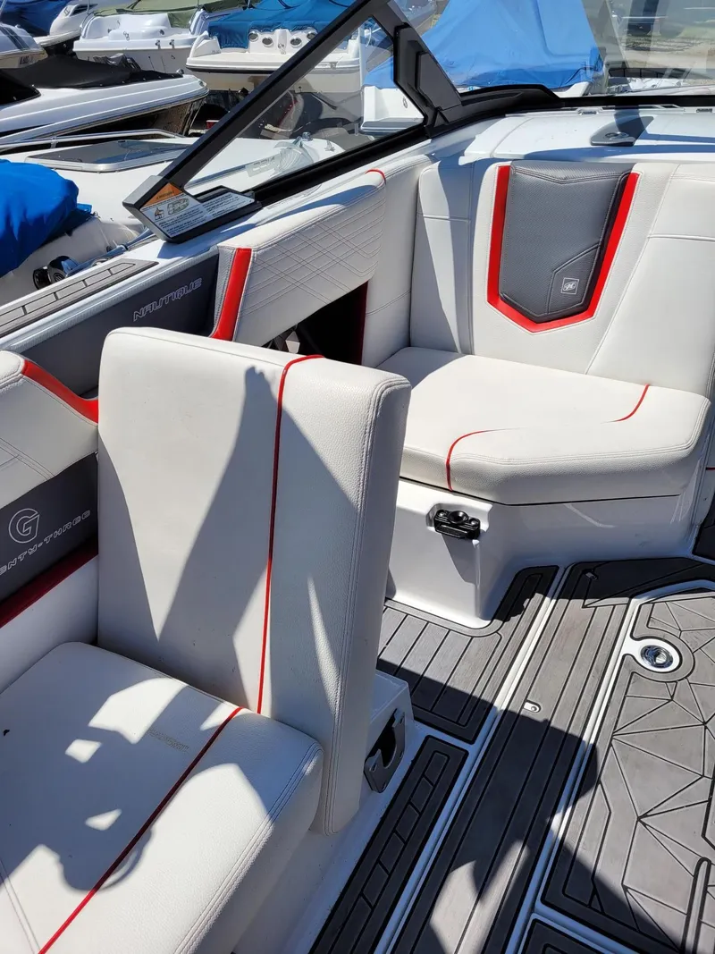 Slide: The Image of Nautique Super Air G23 2020 - 22