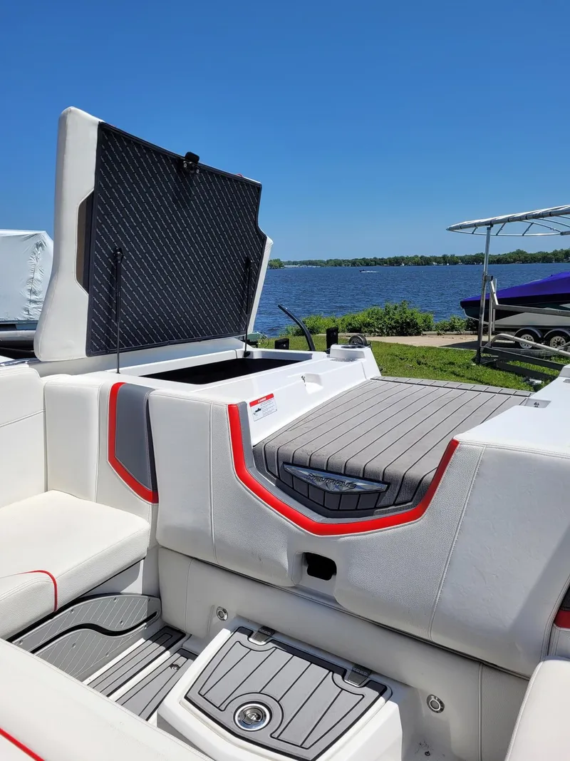 Slide: The Image of Nautique Super Air G23 2020 - 25