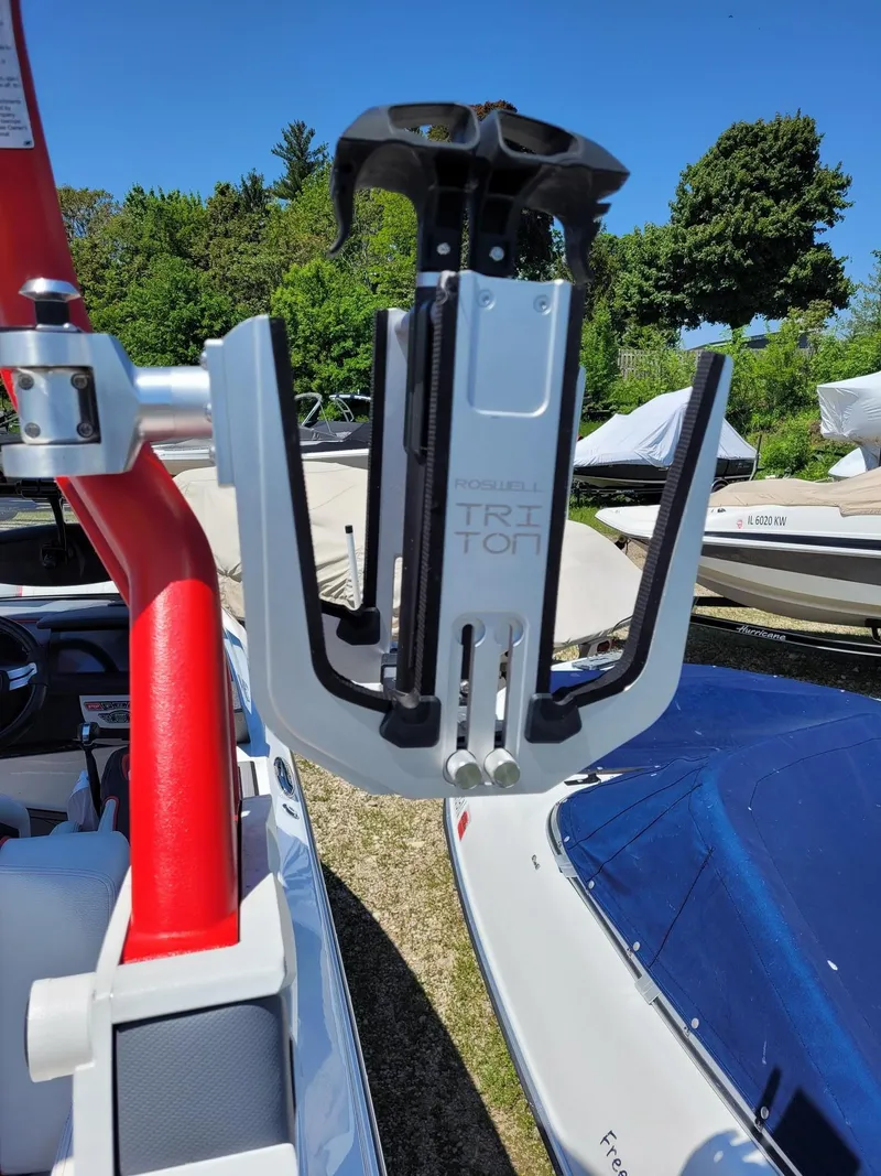 Slide: The Image of Nautique Super Air G23 2020 - 9