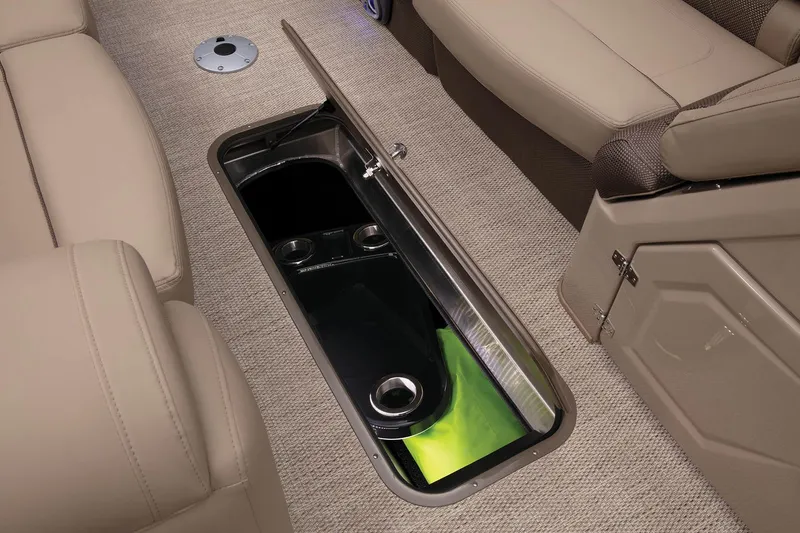 Slide: The Image of Regency 250 LE3 - 30