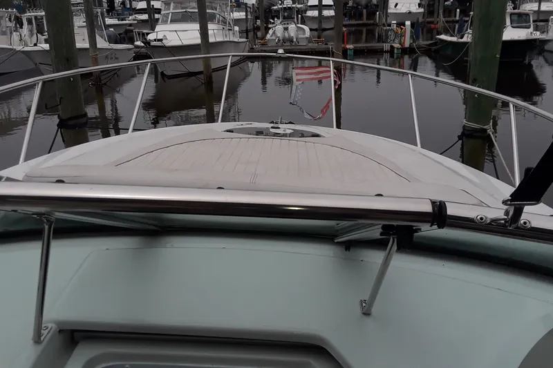 Slide: The Image of Crownline Boats 264 CR 2021 - 63