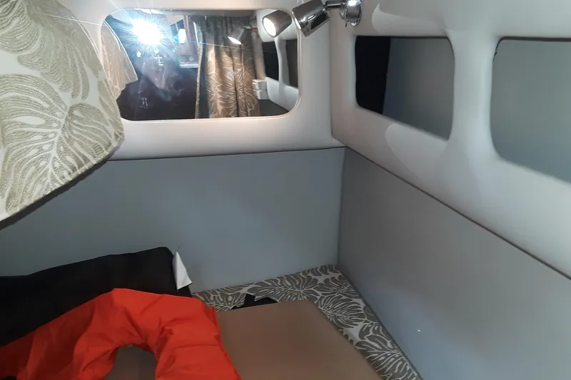 Slide: The Image of Crownline Boats 264 CR 2021 - 72