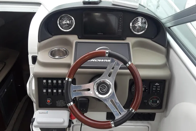 Slide: The Image of Crownline Boats 264 CR 2021 - 78