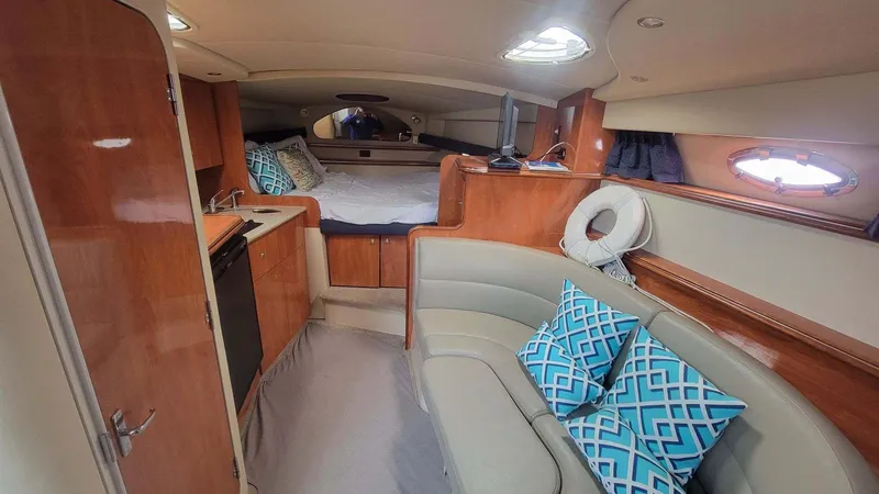 Slide: The Image of Cruisers Yachts 320 Express 2005 - 11