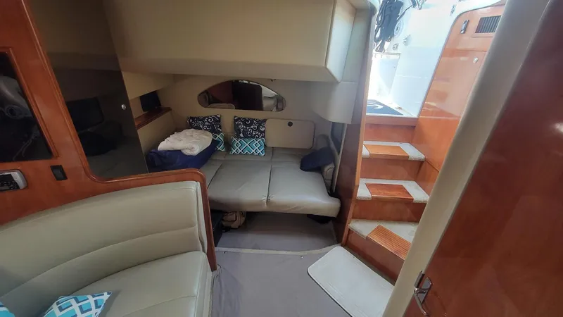 Slide: The Image of Cruisers Yachts 320 Express 2005 - 12