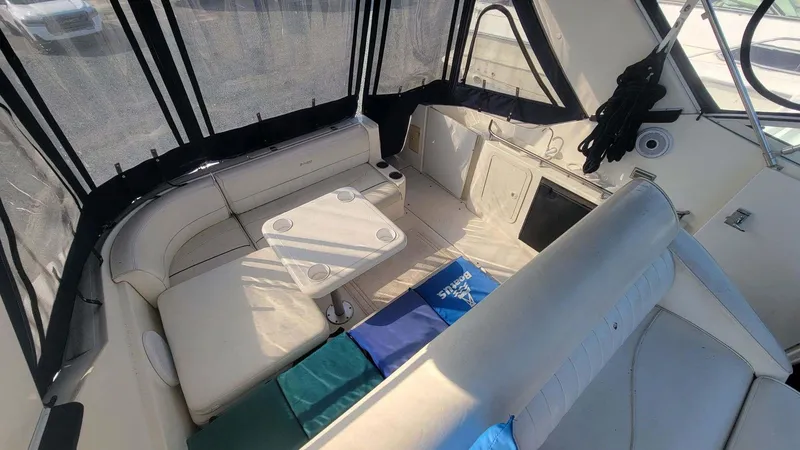 Slide: The Image of Cruisers Yachts 320 Express 2005 - 7