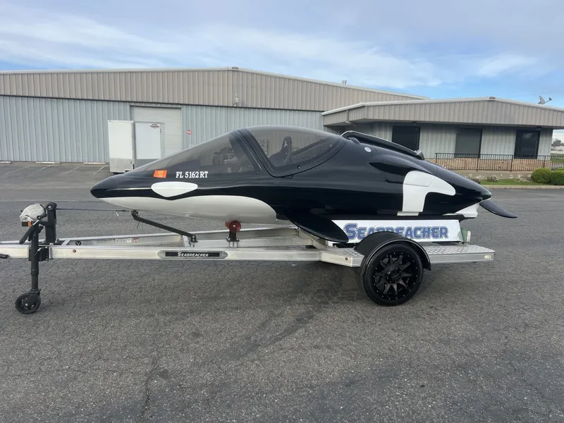 Slide: The Image of Seabreacher Model Z Killer Whale "Eclipse Tide" 2019 - 5