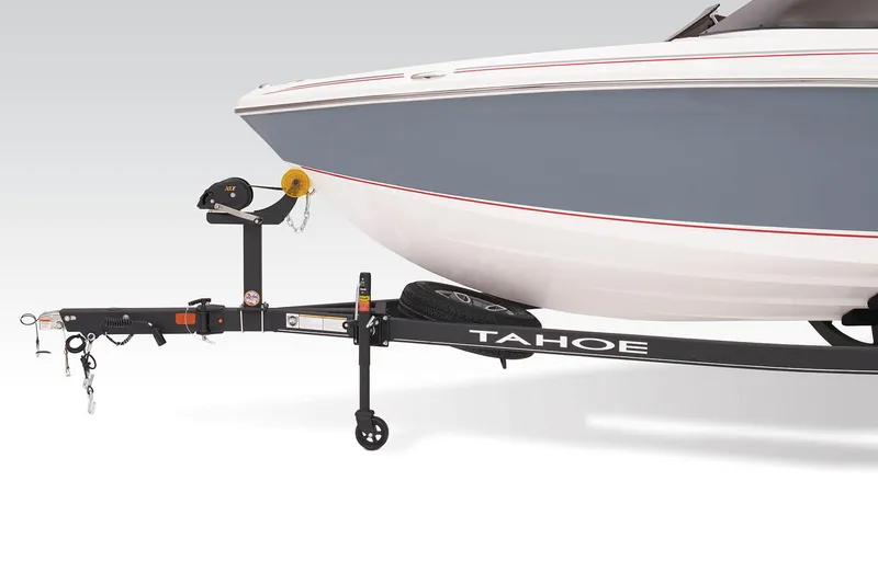 Slide: The Image of Tahoe 210 S Limited - 26