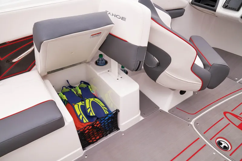 Slide: The Image of Tahoe 210 S Limited - 54