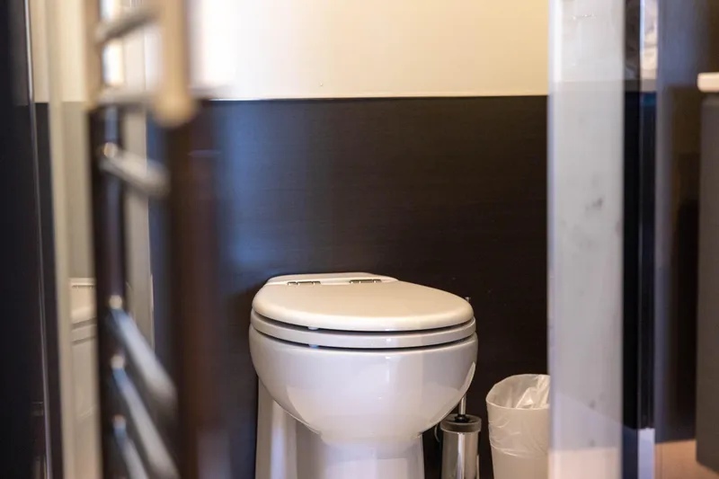 Slide: The Image of Princess X95 2021 - 125