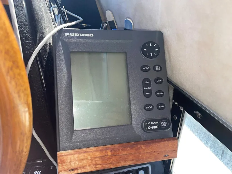 Slide: The Image of Furuno LS-6100 fish finder on a 1985 Nord West 900 boat. - 16