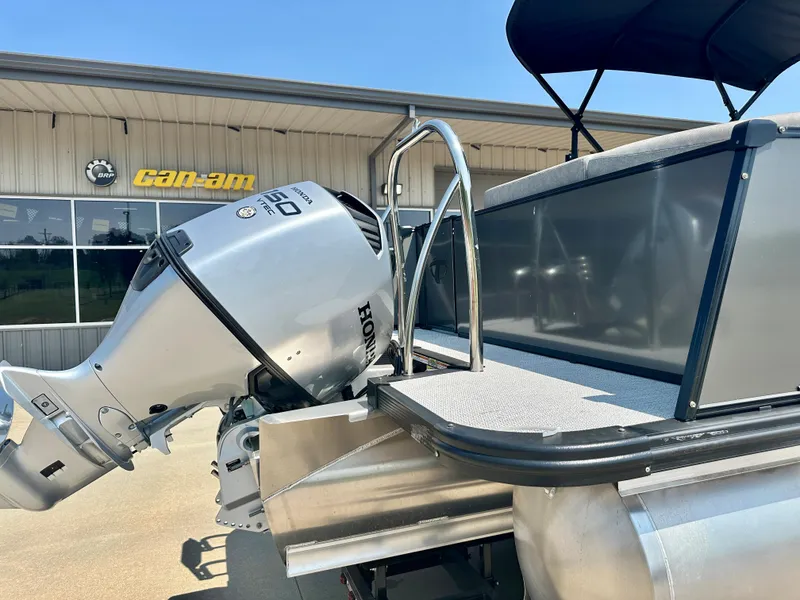 Slide: The Image of 2023 Tahoe Pontoon Cascade Cruise 23 FT Triple 25 with Honda outboard motor. - 8