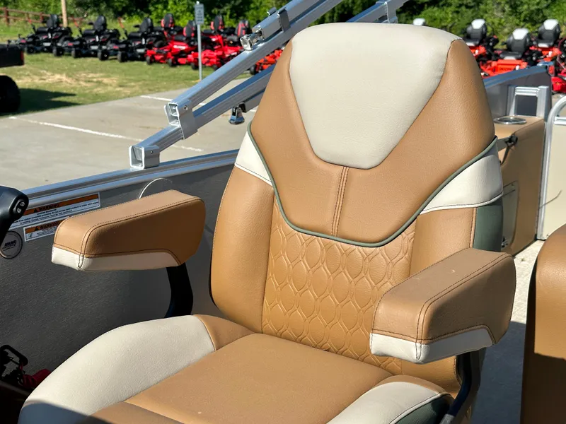 Slide: The Image of 2023 Tahoe Pontoon Cascade Versatile Rear Lounger seat in tan and beige upholstery. - 27